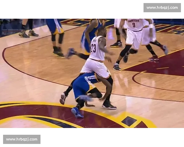 詹姆斯：篮球架起跨越国界的友谊之桥